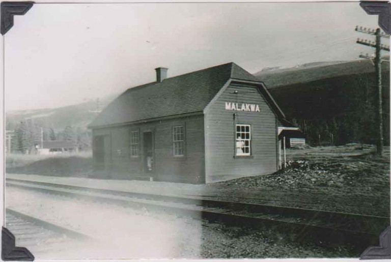 Malakwa Train Station