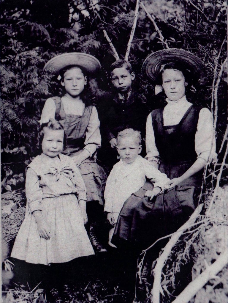 The Somerville Children – 1911